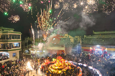 三龙聚首庆丰年