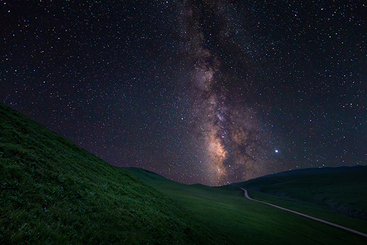 草原夜星空