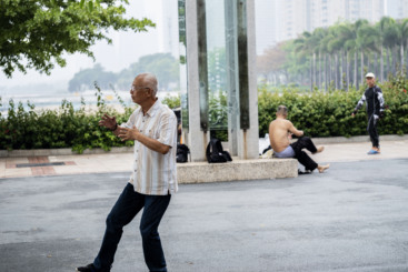 举重若轻
