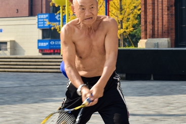 满脑子都是球 