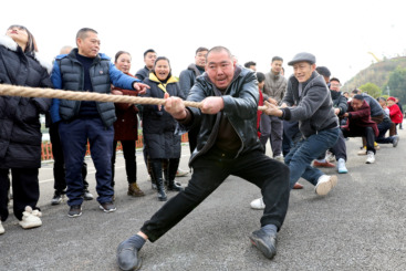 奋力一搏