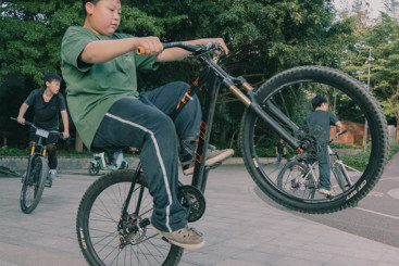 单车少年