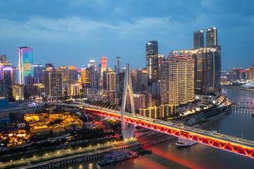 《勒是雾都》