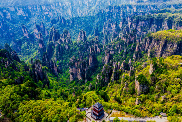 笔峰奇观