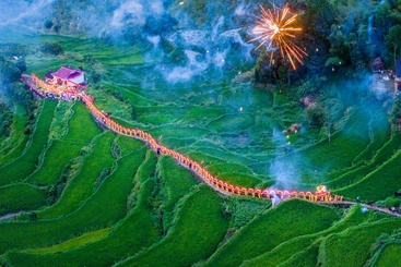 4-《祥龙出山》