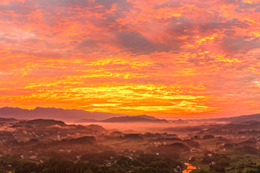 苗岭朝霞