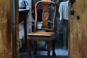 虚位以待
