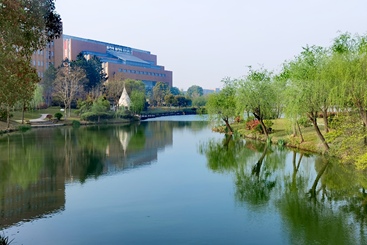 浙财大东方学院校园风景组照1-5之1