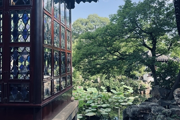 镜