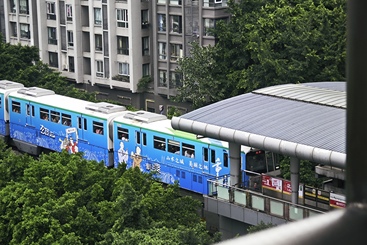 轻轨