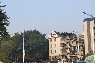 龙城