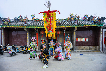 英歌领舞“小时迁”（组1）