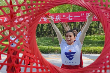唱支红歌给党听（组图7）