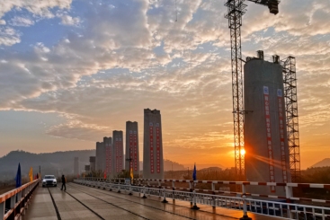 铁路圆梦中1