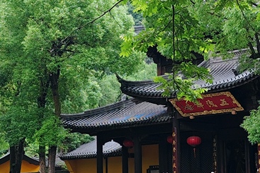 深山中的古刹