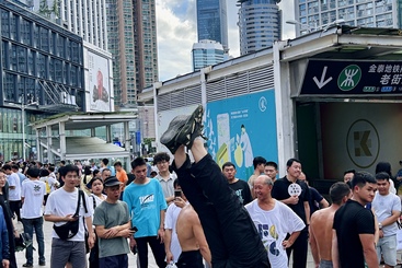 直播为生 流量为王