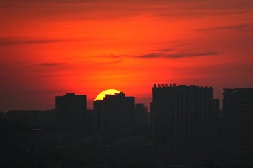 《红日》（一）