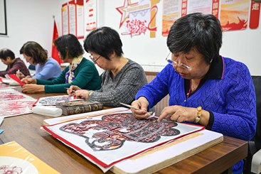 学习刻纸