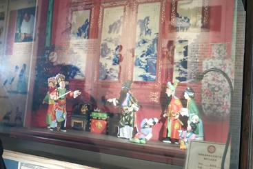 潮剧泥塑——秦香楼