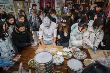 饺艺流芳·叶存利非遗传承行组照01.jpg