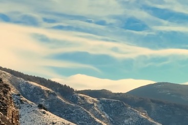 雪山美景
