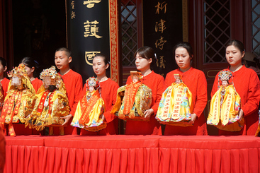 妈祖就位