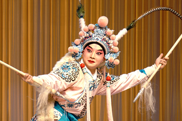 亮相看眼神