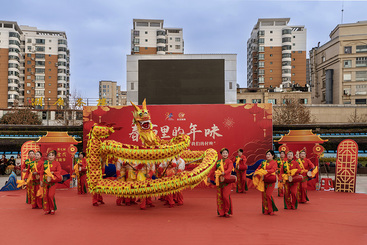 组照：《春节里的年味—04》 2025年01月24日拍摄于浙江省温州市乐清市晨沐广场。