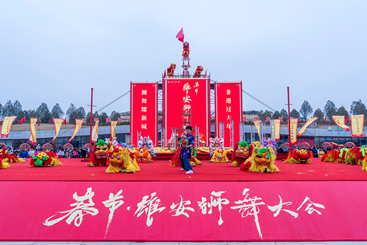 非遗狮舞迎新年