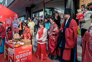 Z5552-2-277263-139****9297-2B6A4715-表演厨艺.jpg