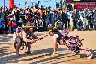 6、 复古舞蹈（跑马匹）演出惟妙惟肖，成为添仓会最大的亮点。-4-277263-159****6326-6、 复古舞蹈（跑马匹）演出惟妙惟肖，成为添仓会最大的亮点。.JPG