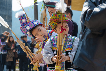 小小芦笙手