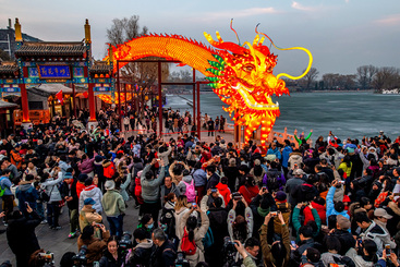 Z25839-8-277263-136****1959-组图4《万众情系中国龙》+陈冲+136****1959-DSC_7679_副本.jpg