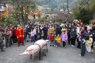 Z30271-3-277263-136****3053-《杀年猪》组照6.jpg