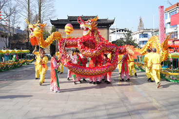 《双龙舞起》.jpg