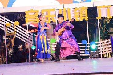 达斡尔族乌钦