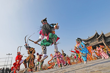 Z35008-7-277263-133****8275-08+张春雷+《 首个“非遗版春节”带火新中式旅游》+临沂市郯城县郯城街道+133****8275+山东省临沂市郯城县郯城街道外宣办（北环路51号）.jpg