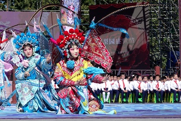 京剧精彩纷呈