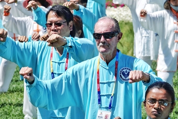 太极连五洲 健康民相亲