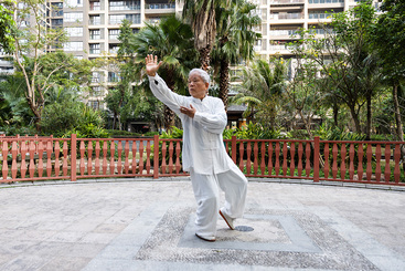 Z35175-7-277263-139****1829-《杨氏太极拳》组照8-5.jpg