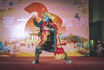 Z36075-3-277263-138****8873-《非遗变脸百姓乐  传统文化年味浓》组照4.jpg