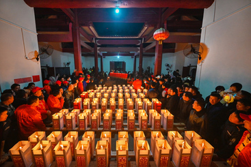 Z38276-5-277263-183****3972-《桥帮灯》组照6张+江西省宁都县石上镇曾坊村桥帮灯传统民俗活动欢庆非遗春节。 (1).JPG
