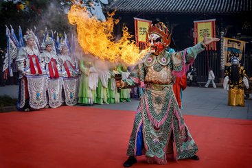武侯仿古祭祀活动带大家穿越三国.jpg