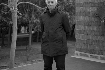 张老先生，河南省平顶山市宝丰县人，马街村村民，家里几代人均在“马街书会”间免费接待民间说书艺人。