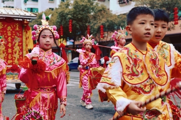 英歌迎老爷（组图四）.jpg