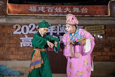 Z38565-6-277263-135****2223-南安-王玲珠135****2223-生活纪实类《百姓大舞台看大戏》 （4）.jpg