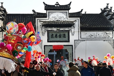 组照--《古村长龙闹吉祥》---2025、2、8摄于浙江浦江新宅村