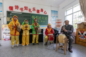 Z38676-2-277263-189****0898-9徽剧进校园培育徽剧传承新生力量x.jpg