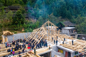 Z38717-3-277263-133****9867-4.宅基地全景，合力立另一扇框架.jpg
