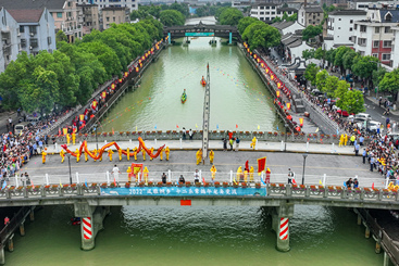Z38729-1-277263-138****5815-组照《龙腾虎跃庆端午》1.jpg